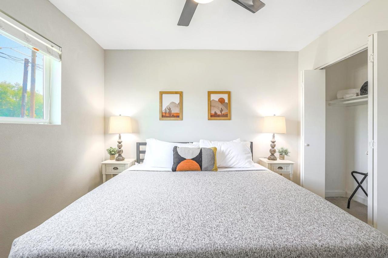 Larocco On Turney Biltmore Phoenix Bagian luar foto