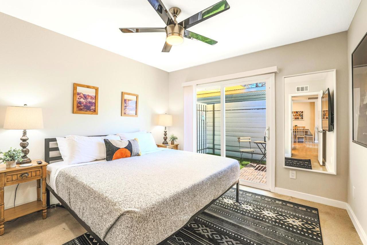Larocco On Turney Biltmore Phoenix Bagian luar foto