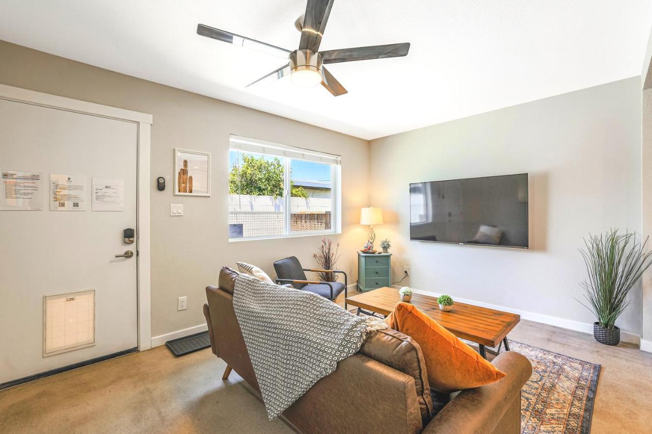Larocco On Turney Biltmore Phoenix Bagian luar foto