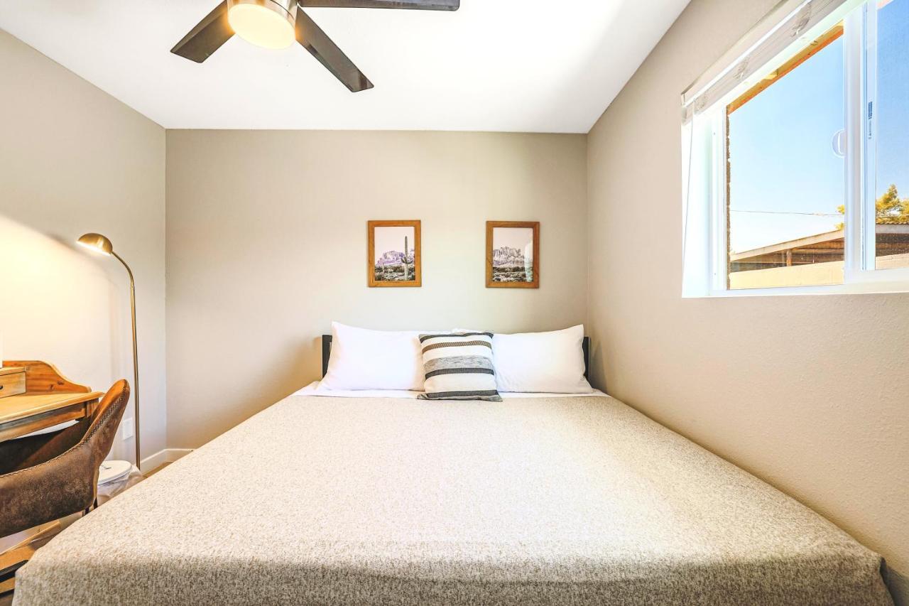 Larocco On Turney Biltmore Phoenix Bagian luar foto